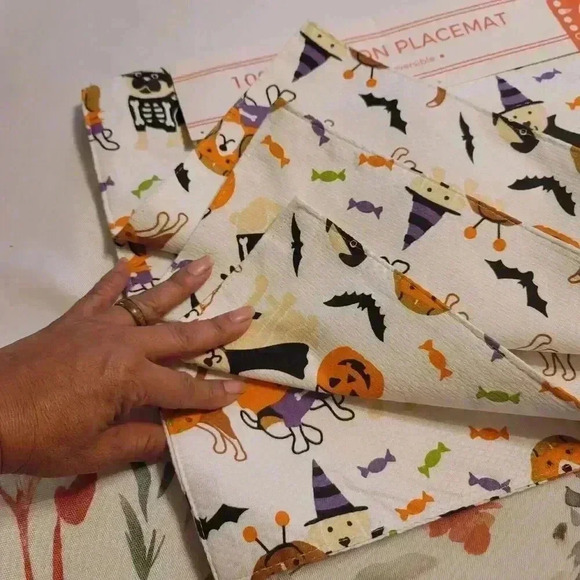 Casaba Halloween Dog Kitchen Place Mats Set Of 4 New 13x19in - Picture 6 of 6